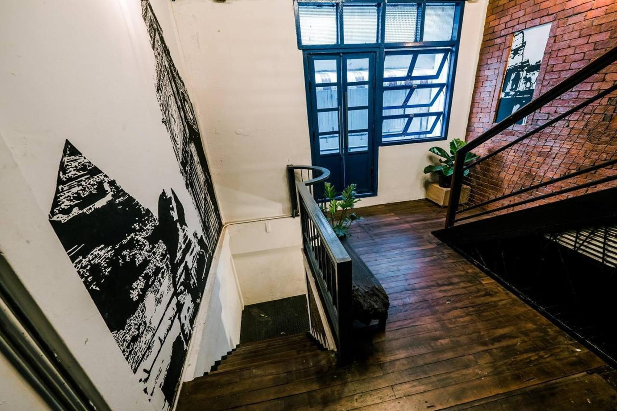 Zeds Hostel Bangkok Ngoại thất bức ảnh