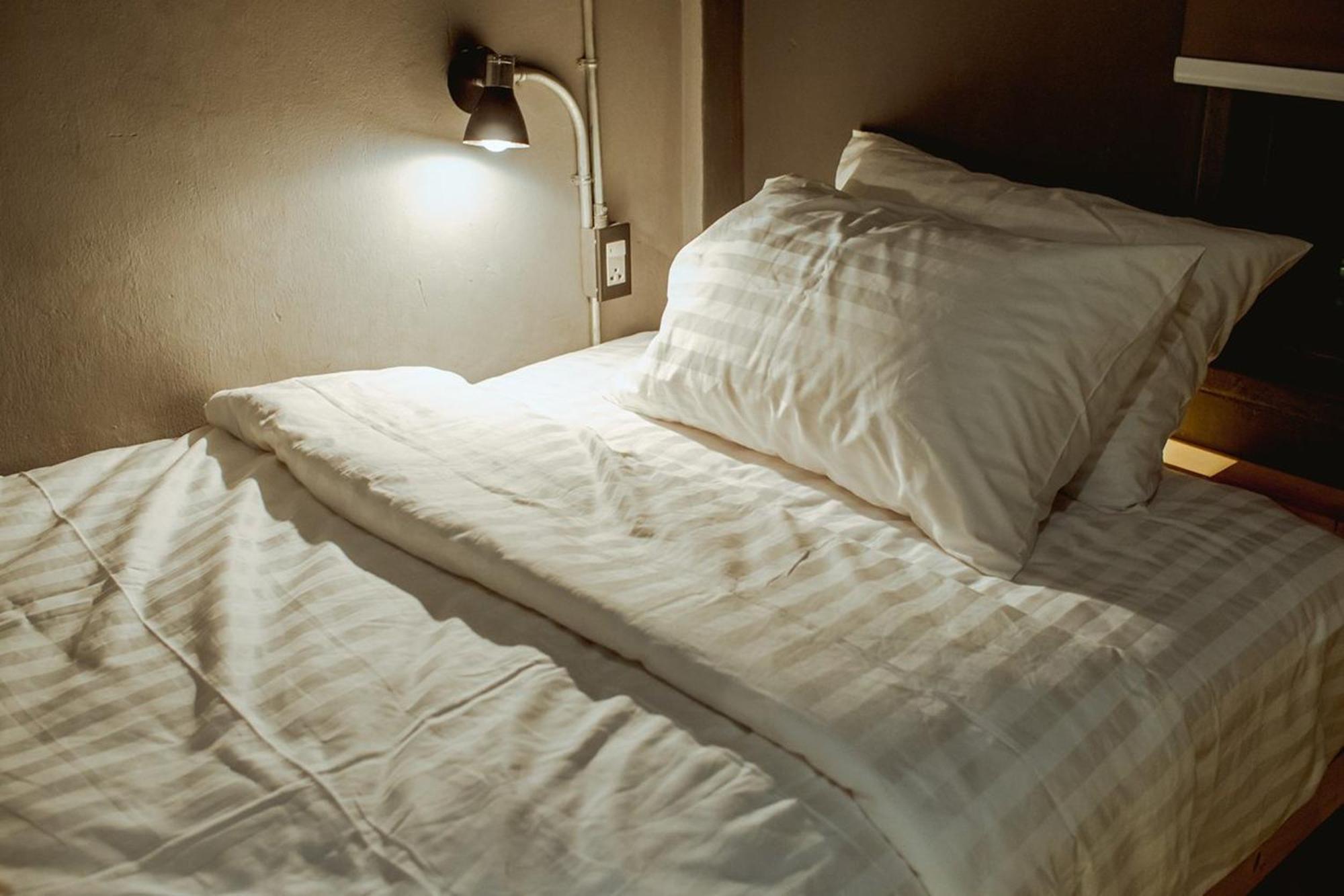 Zeds Hostel Bangkok Ngoại thất bức ảnh