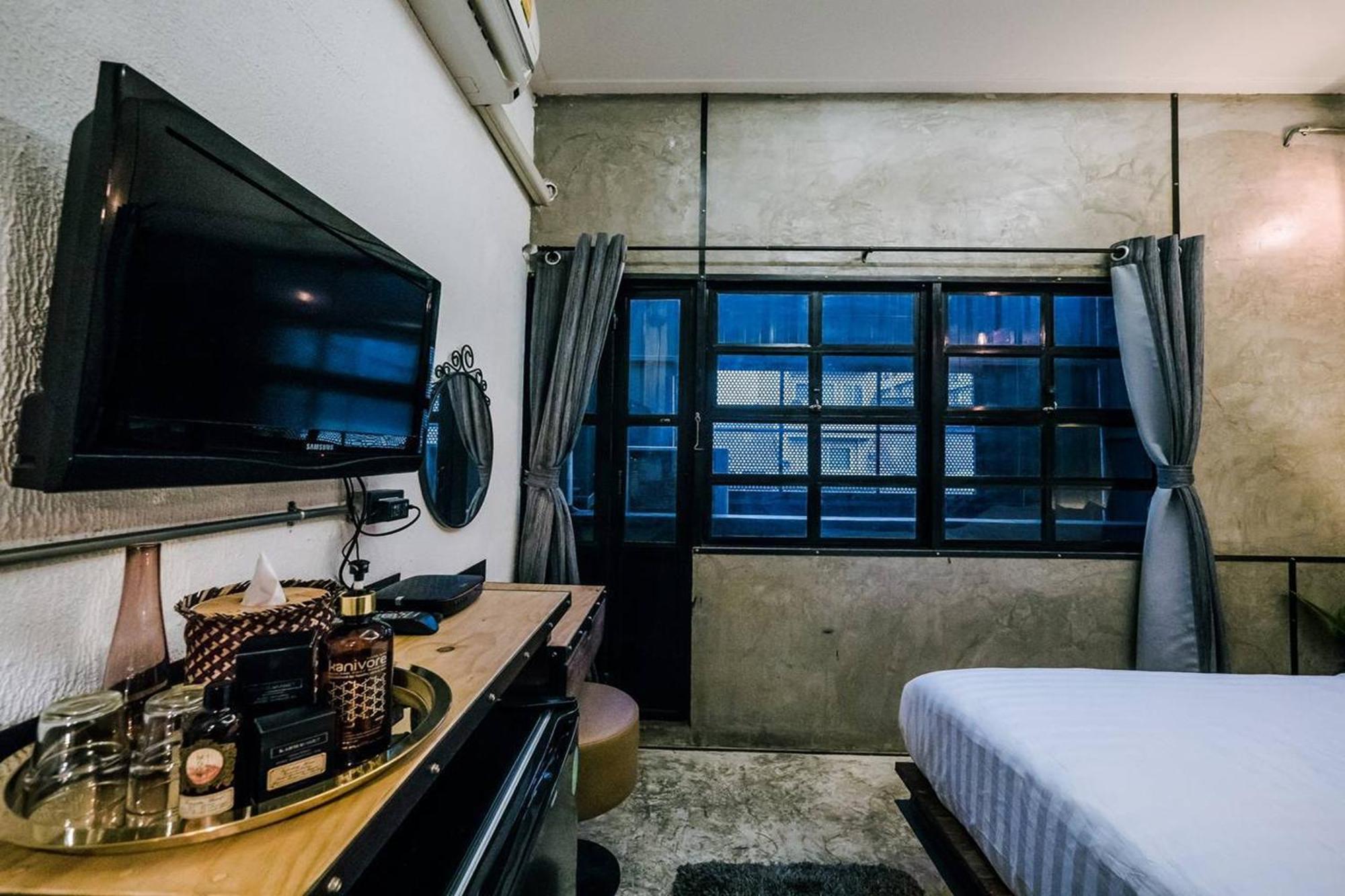 Zeds Hostel Bangkok Ngoại thất bức ảnh
