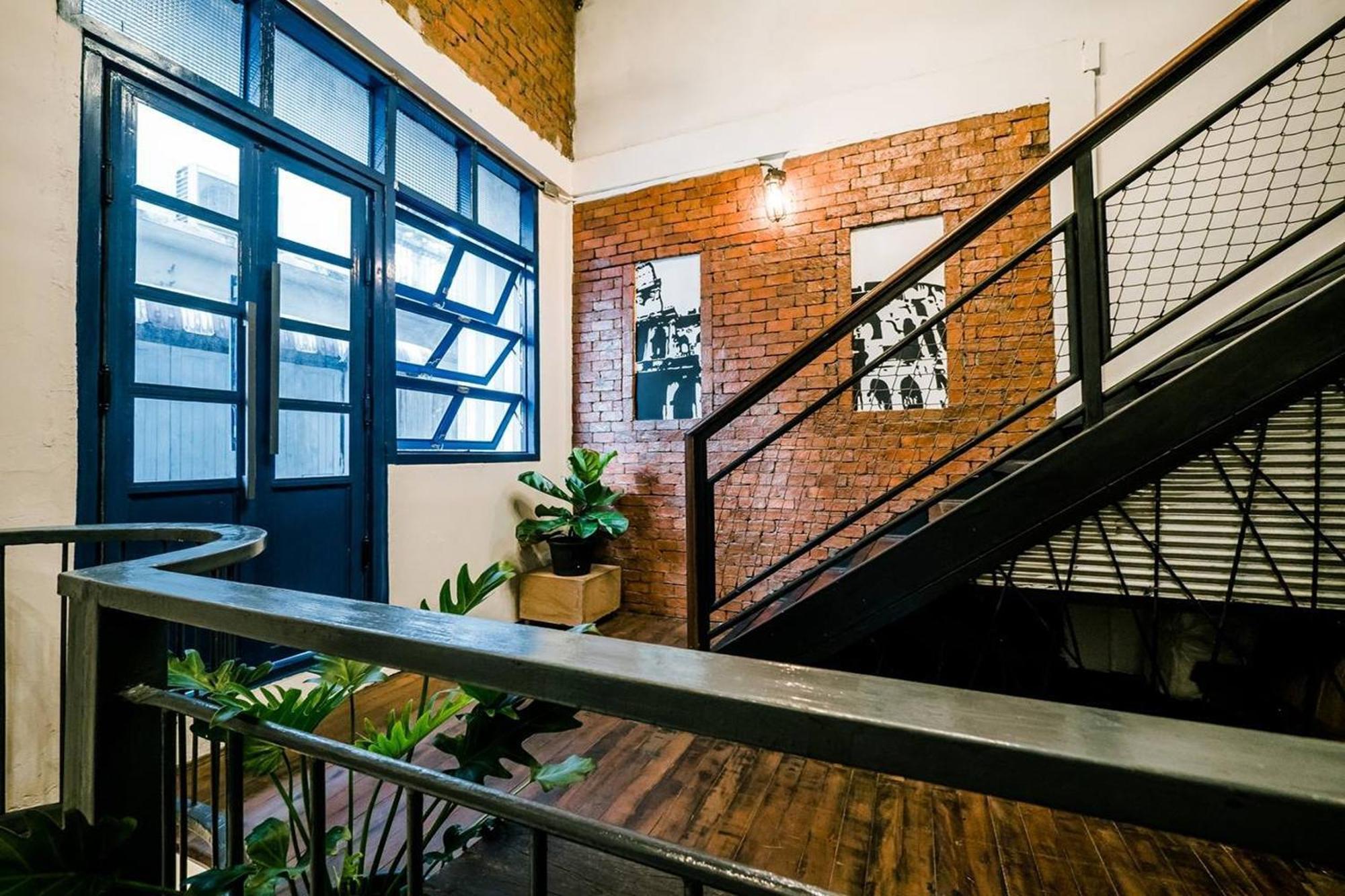 Zeds Hostel Bangkok Ngoại thất bức ảnh