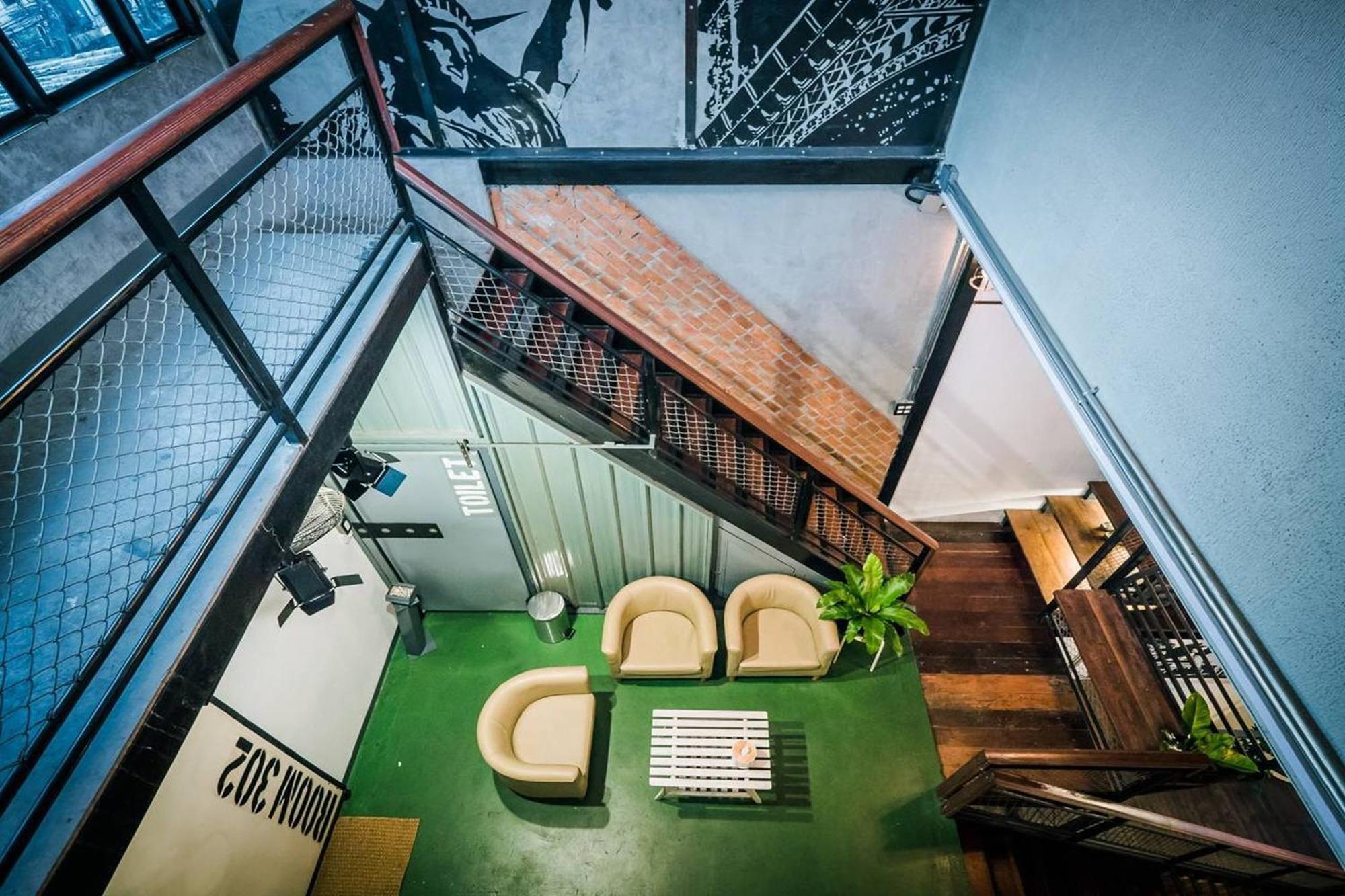 Zeds Hostel Bangkok Ngoại thất bức ảnh
