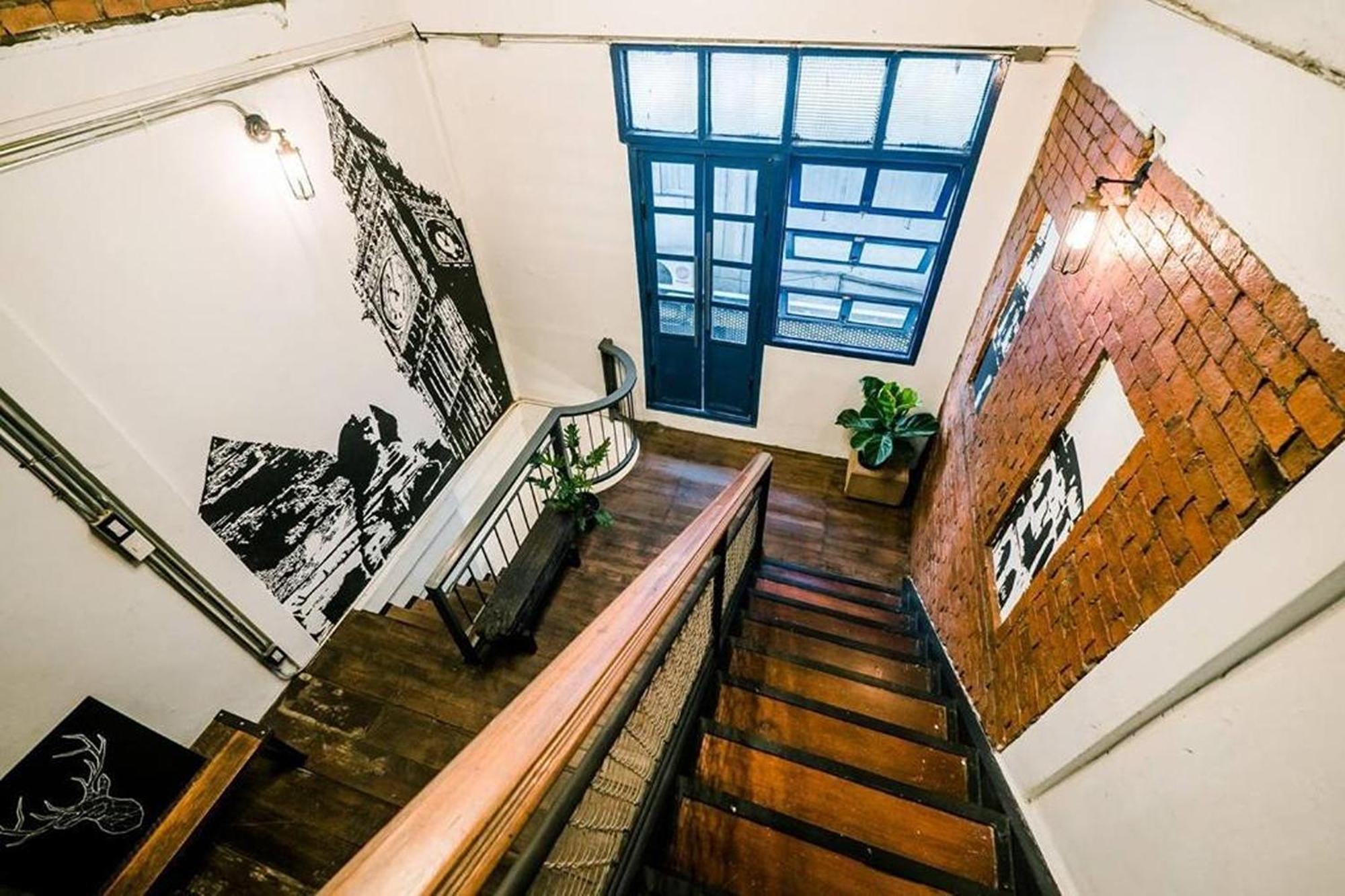 Zeds Hostel Bangkok Ngoại thất bức ảnh