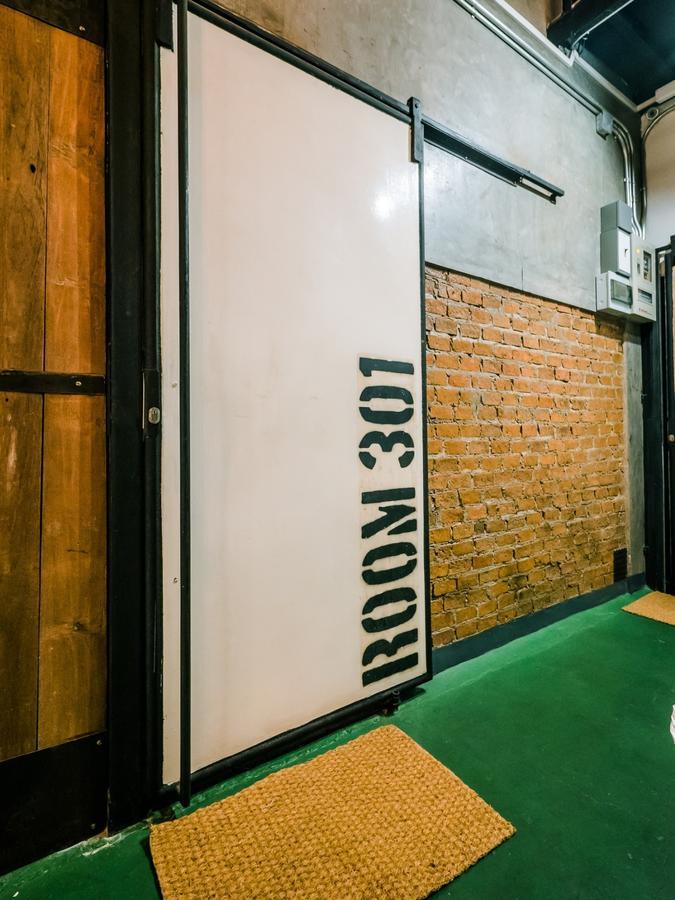 Zeds Hostel Bangkok Ngoại thất bức ảnh