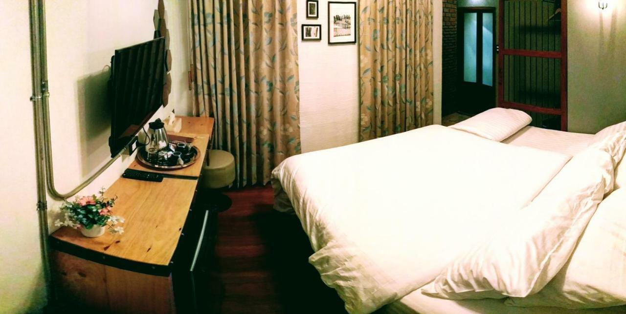 Zeds Hostel Bangkok Ngoại thất bức ảnh
